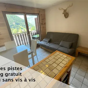 Le Pied Des Pistes A13, Joli Studio Tout Confort 4 Pers, Vue Vallée Imprenable, Draps Non Compris Appartement